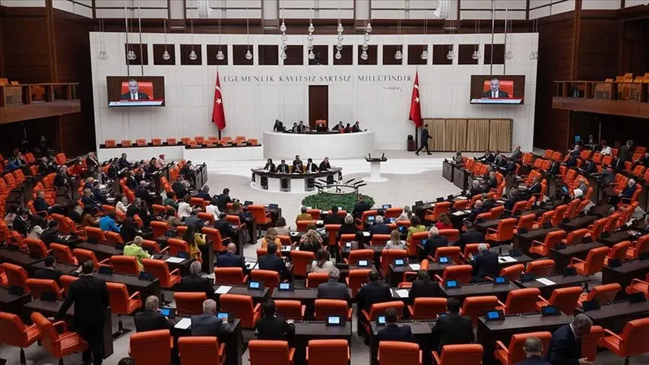 İnfaz düzenlemesi TBMM’de yasalaştı: Hangi maddeler çıkarıldı, neler değişti?
