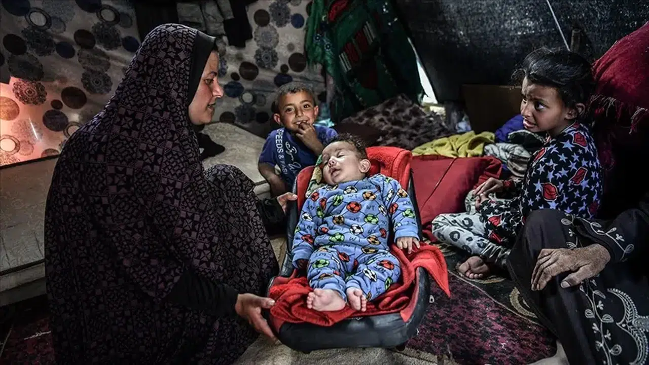 Gazze’de açlık felaketi: 66 çocuk İsrail ablukası nedeniyle hayatını kaybetti!