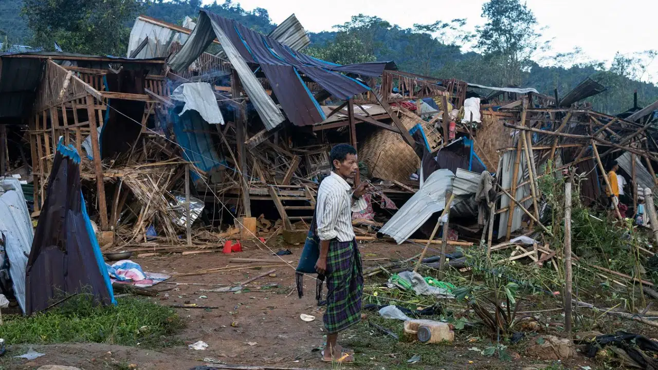 Kriz içinde kriz! Myanmar hem depremle hem savaşla sarsılıyor