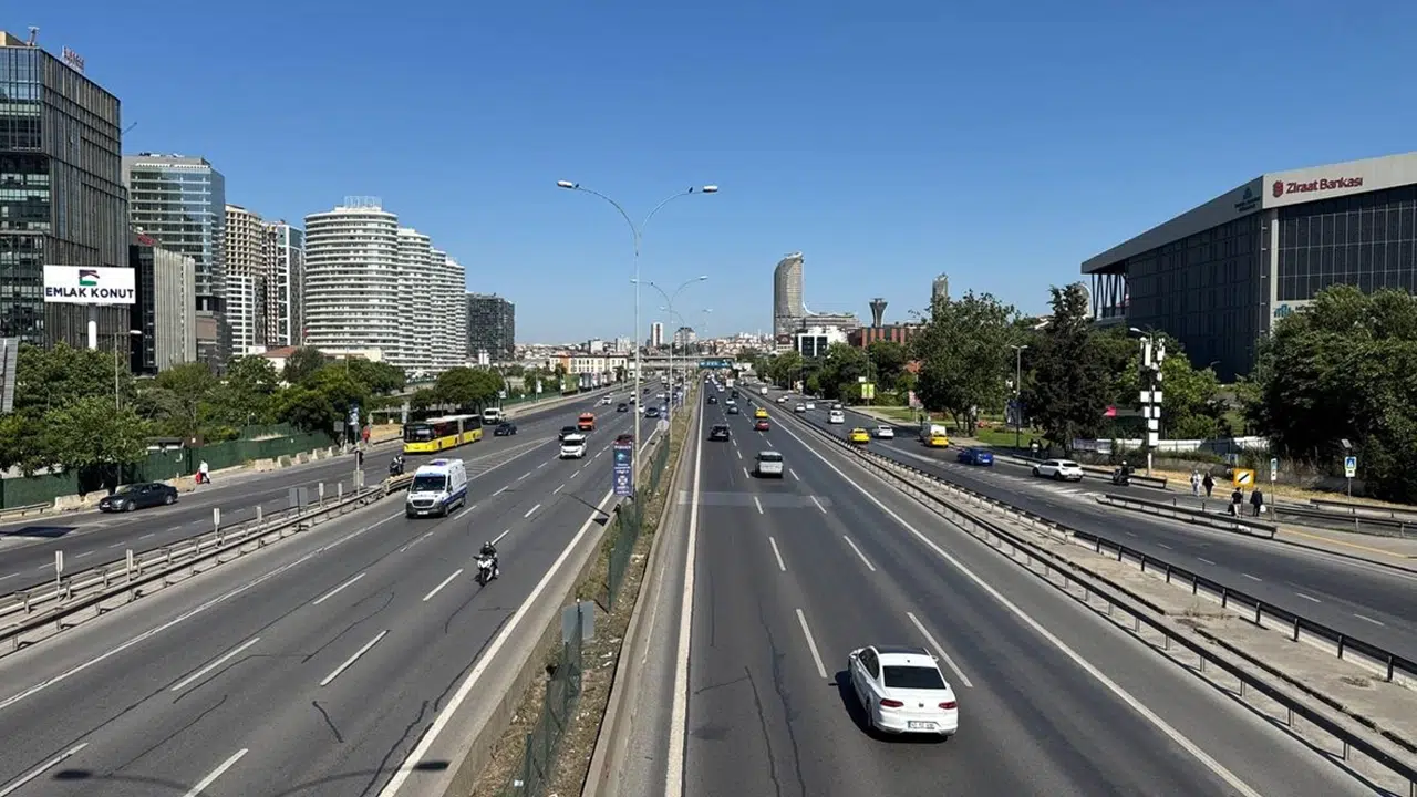İstanbul'da bayram arifesi: Yollarda trafik durumu nedir?