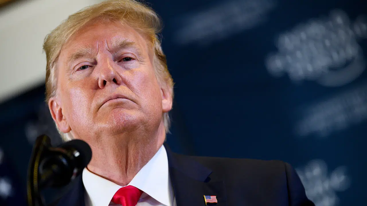 ABD savaşın eşiğinde mi? Trump’tan sert uyarı: Vururuz!