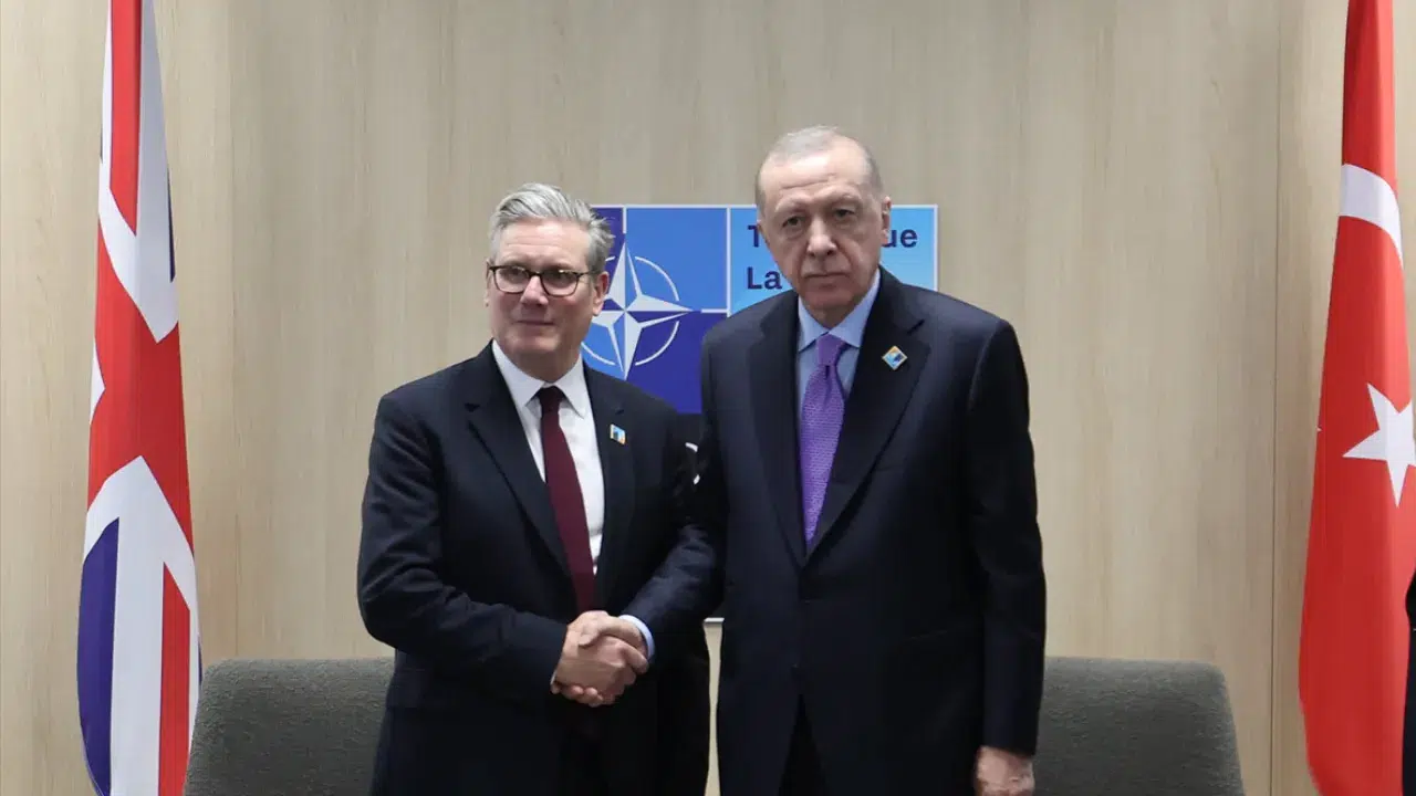 Cumhurbaşkanı Erdoğan, İngiltere Başbakanı Starmer ile bir arada!