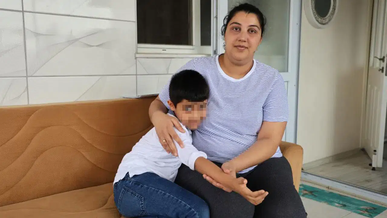 Adana'da skandal olay: Otizmli çocuğa öğretmeninden darp iddiası!