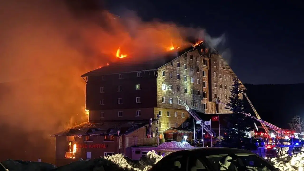 Grand Kartal Otel yangınında dikkat çeken savunma: Elektriği ben kestim, çünkü…