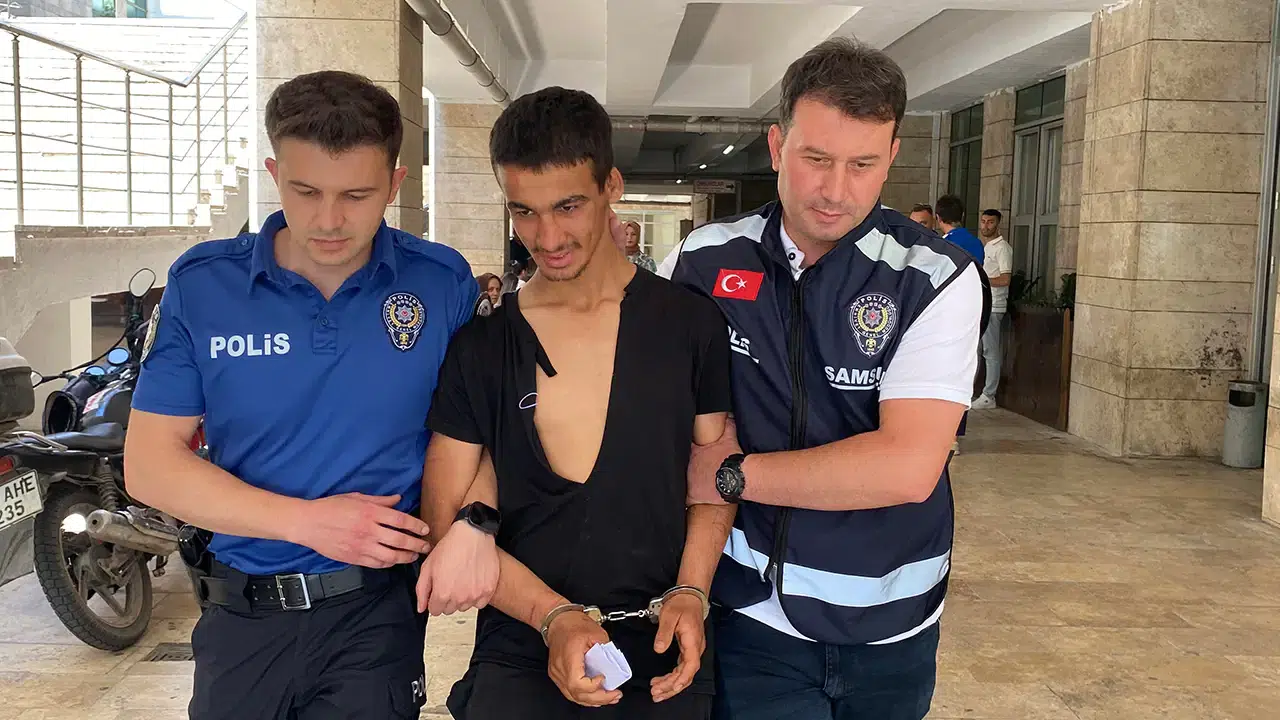 Samsun’da ilginç saldırı: Bir balık tutamadın diyerek dövdü, denize attı