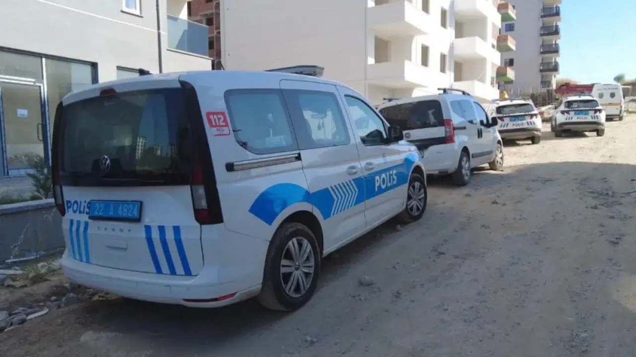 Edirne'de 7'nci kattan asansör boşluğuna düşen işçi feci can verdi