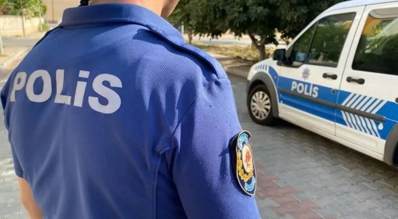 Yüksek sesle müzik dinleyen sürücülere para cezası uygulandı!
