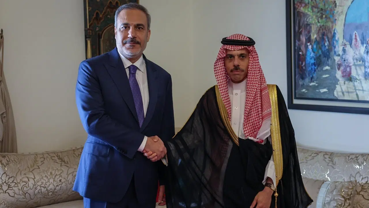 Dışişleri Bakanı Hakan Fidan, Suudi Arabistanlı mevkidaşıyla görüştü
