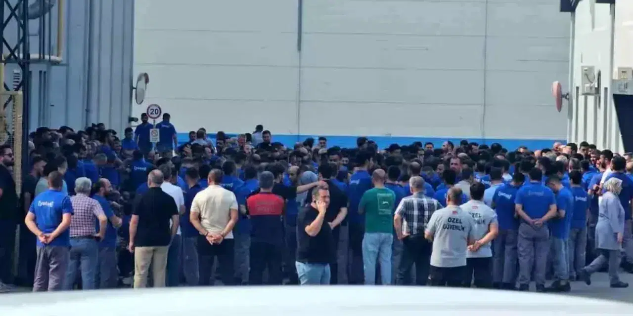 Yataş işçileri grevde: Öziplik-İş Sendikası işçiyi yüzüstü bıraktı!