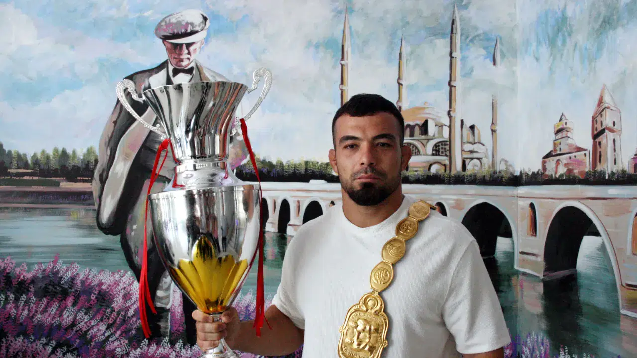 Kırkpınar’da altın kemere en yakın isim: Yusuf Can Zeybek kimdir ve kaç yaşında?