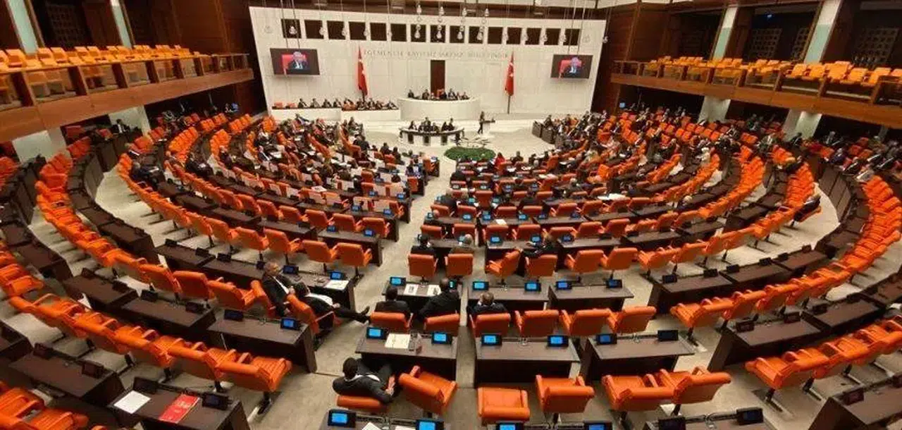 CHP'li 61 vekilin dokunulmazlığı kaldırılıyor! Tezkere Meclis'e sunuldu