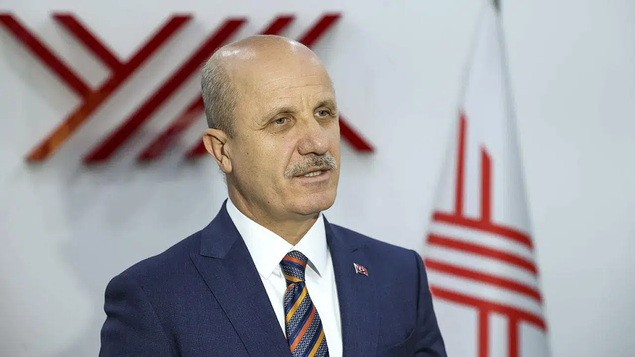 YÖK Başkanı müjdeledi: Üniversitelerde istihdam garantili yeni bölümler açıldı!
