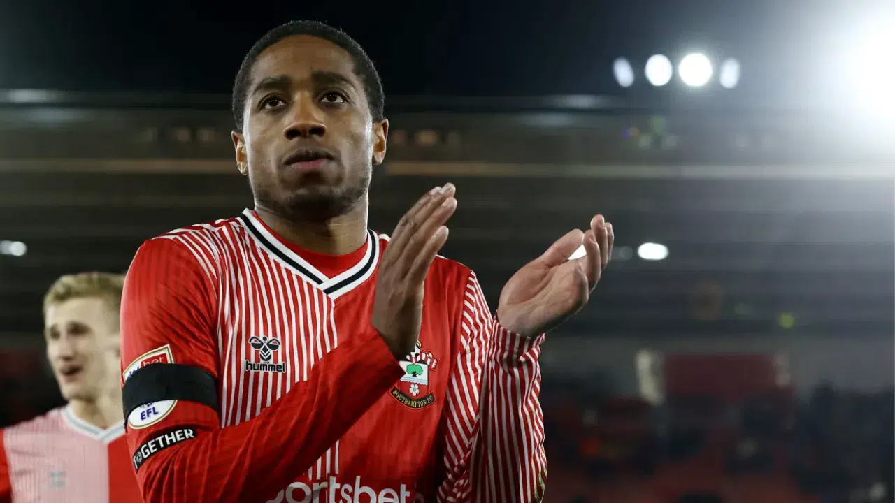Beşiktaş'ın Kyle Walker-Peters'a teklif ettiği maaş ortaya çıktı: Son bir görüşme daha yapılacak