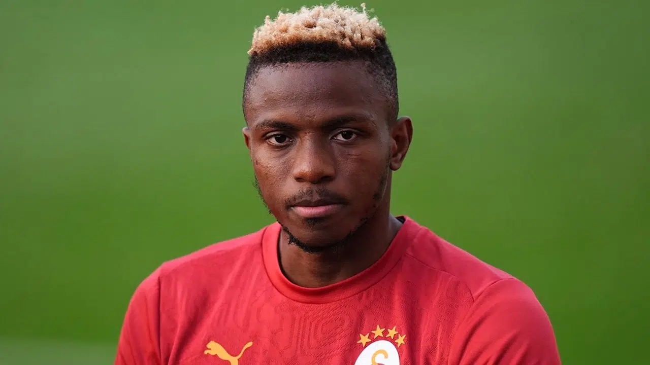 Galatasaray, Napoli'ye banka teminat mektubu vermeyi kabul etti: Osimhen transferi tamamlandı