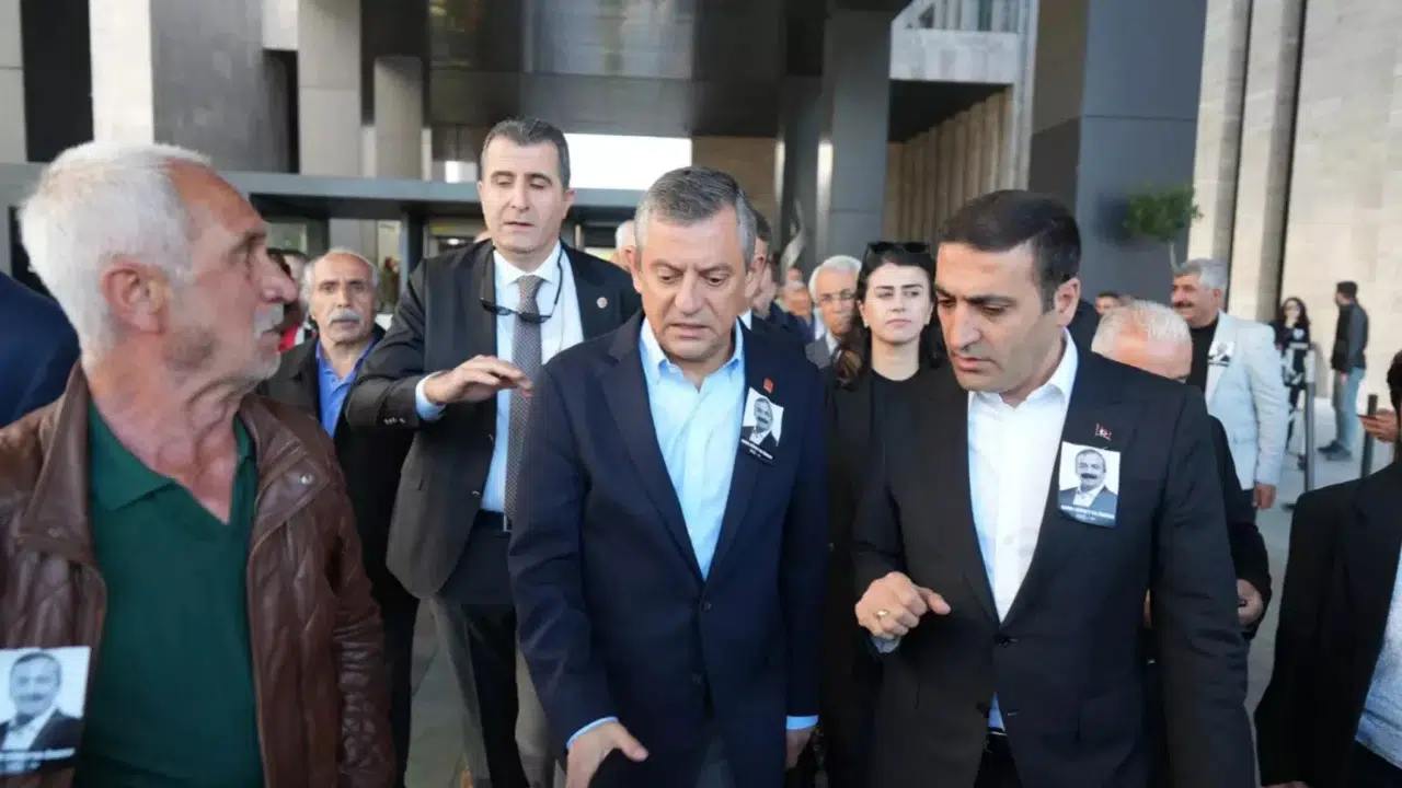 Özgür Özel'e saldırı davasında yeni gelişme