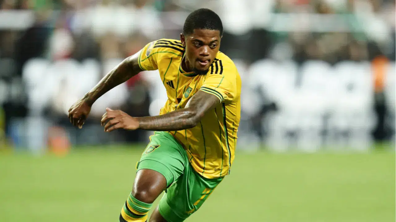 Leon Bailey kimdir? Fenerbahçe transfer gündemindeki Leon Bailey hangi mevkide oynuyor?