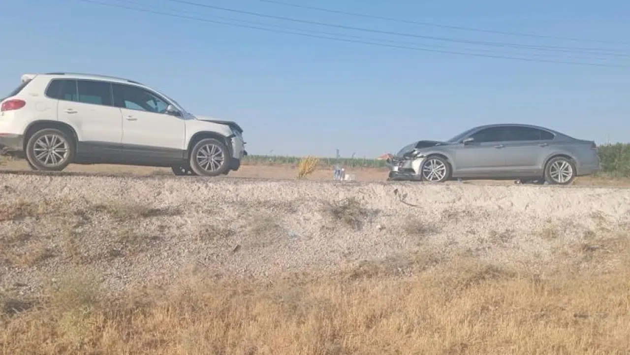 Konya'da otomobiller çarpıştı: 8 yaşındaki çocuk öldü, 5 yaralı