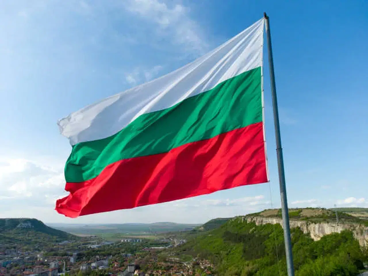 Bulgaristan’da silah fabrikasında patlama: Ölü ve yaralı var