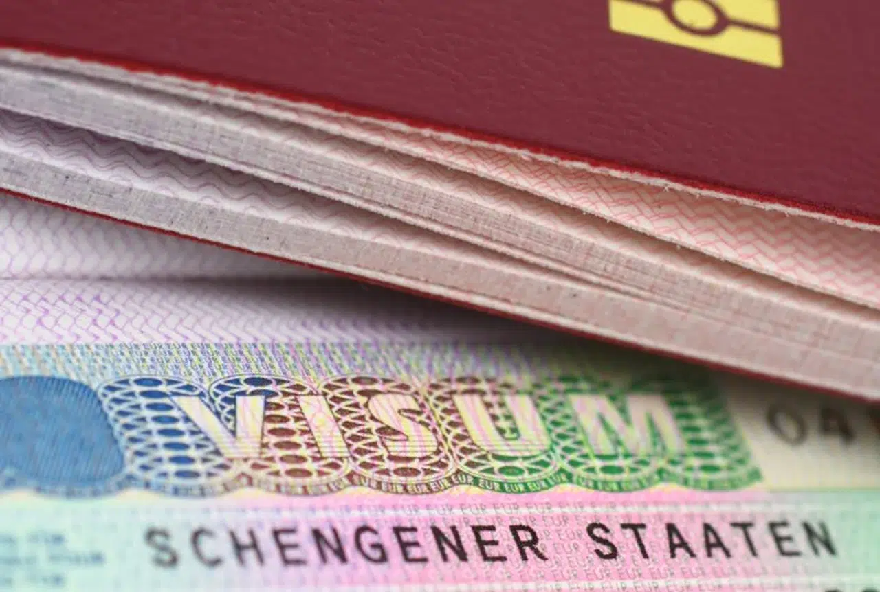 Schengen vizesinde yeni dönem: Türkiye vatandaşlarına uzun süreli vize imkanı
