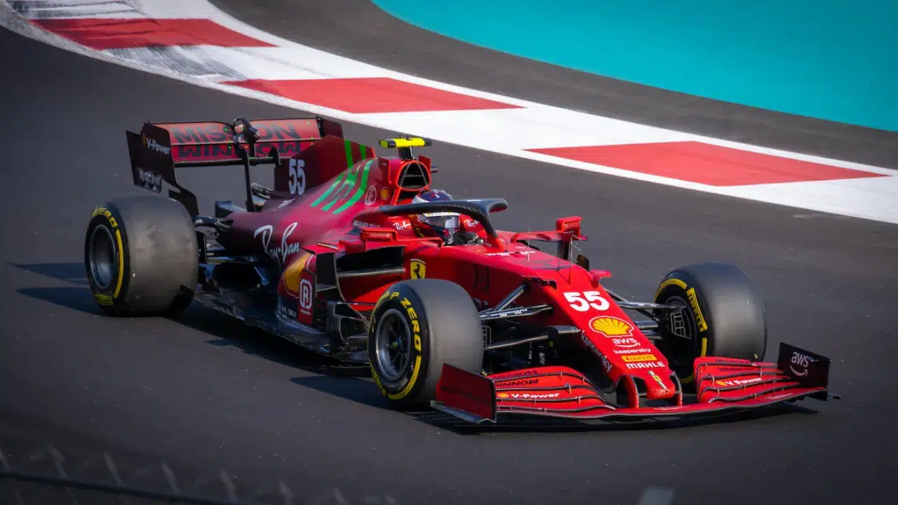 Formula 1 Britanya GP sıralama turu ve yarışı ne zaman, saat kaçta ve hangi kanalda?