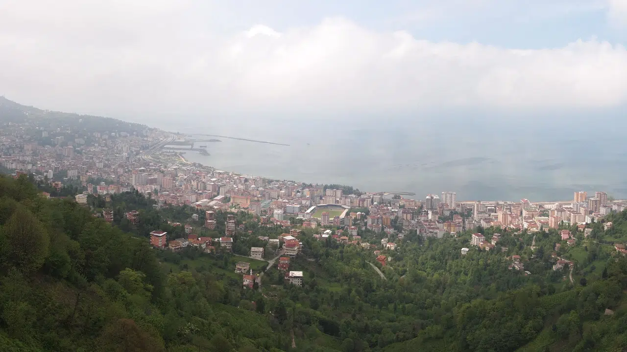 Rize’de kuvvetli yağış uyarısı! 3 Temmuz 2025 Rize hava durumu: Dikkatli olun!