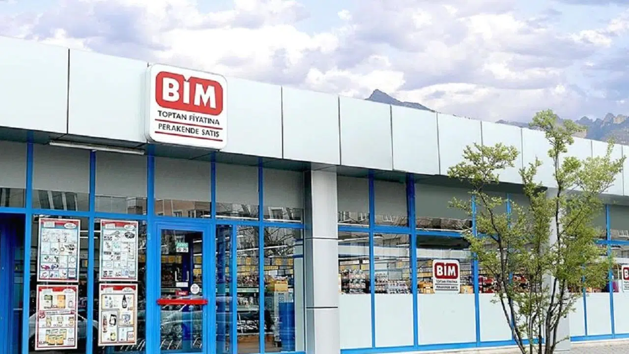 BİM 4 Temmuz 2025 kataloğu yayınlandı: Bu hafta BİM'de teknoloji ve yaz ürünlerinde büyük fırsatlar var!