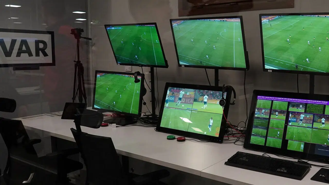 La Liga’dan teknik direktörlere VAR itiraz hakkı: Sezon başında yeni kural geliyor