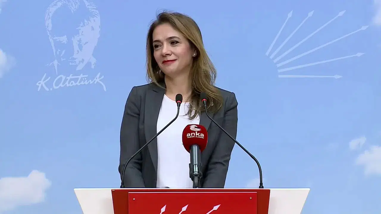 CHP İstanbul Milletvekili Gamze Akkuş İlgezdi trafik kazası geçirdi