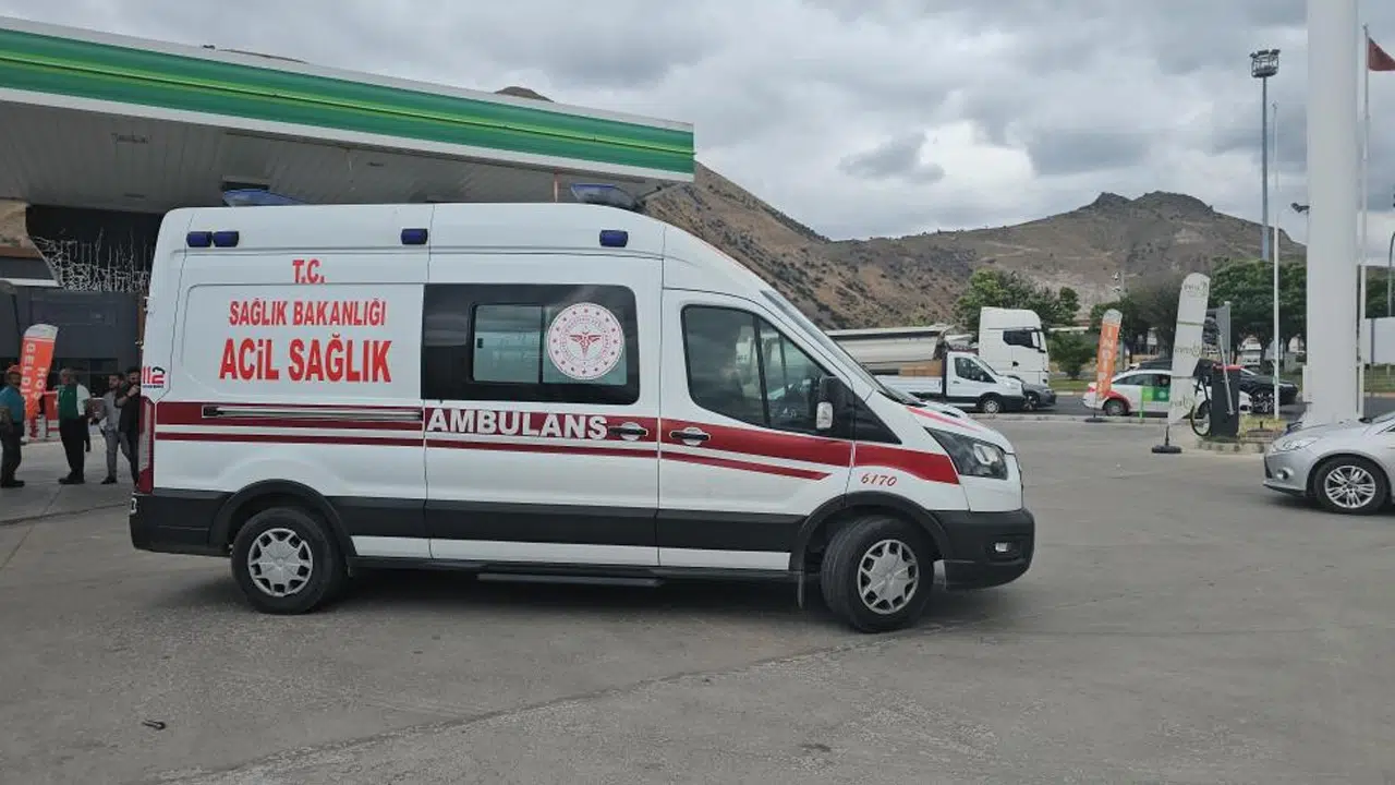 Kayseri'de silah, pala ve bıçaklı kavga: 1 kişi hayatını kaybetti