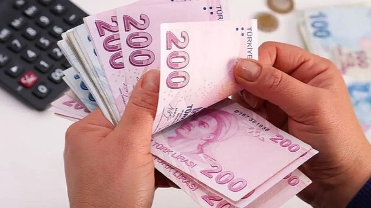 AK Parti açıkladı: En düşük emekli maaşı ne kadar oldu?