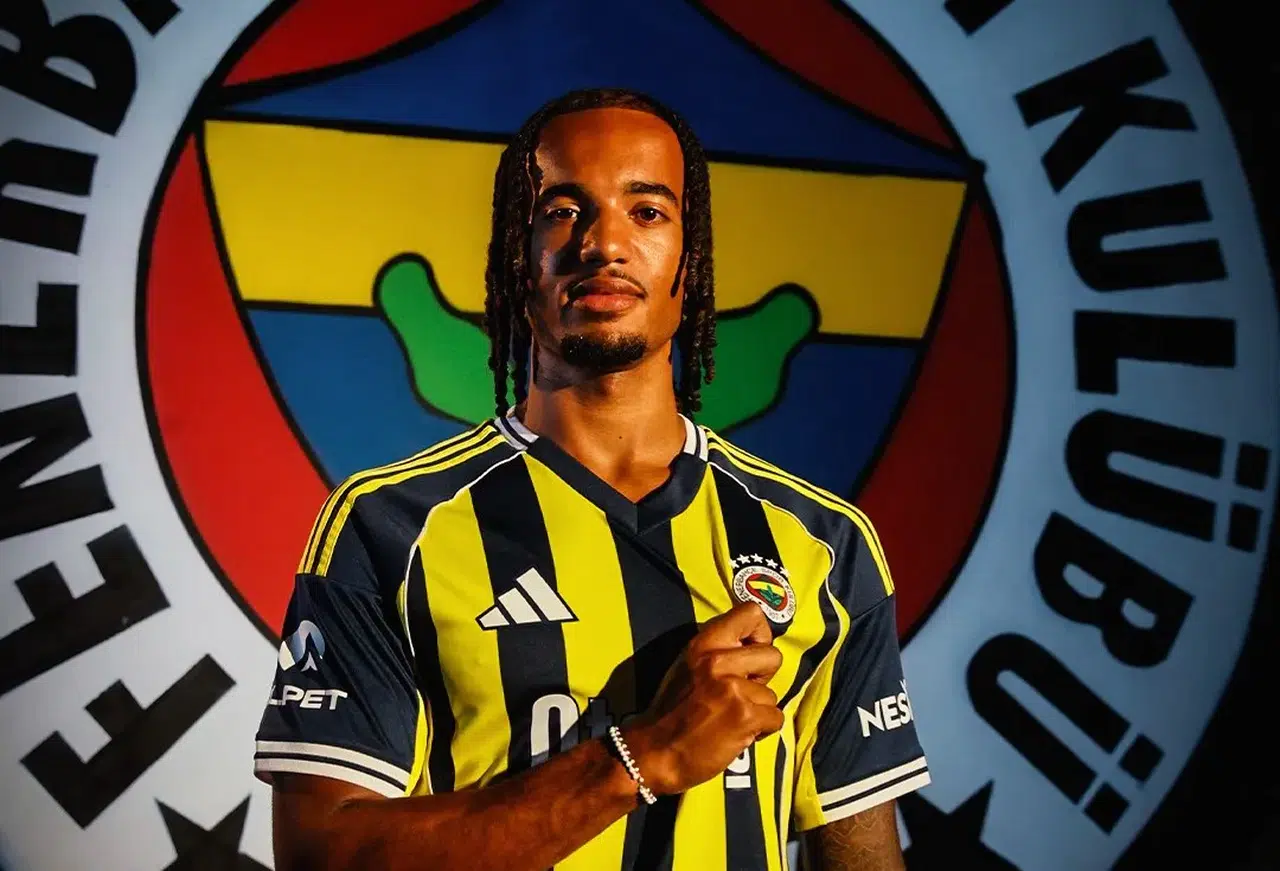 Fenerbahçe’den sürpriz transfer! Archie Brown resmen imzayı attı