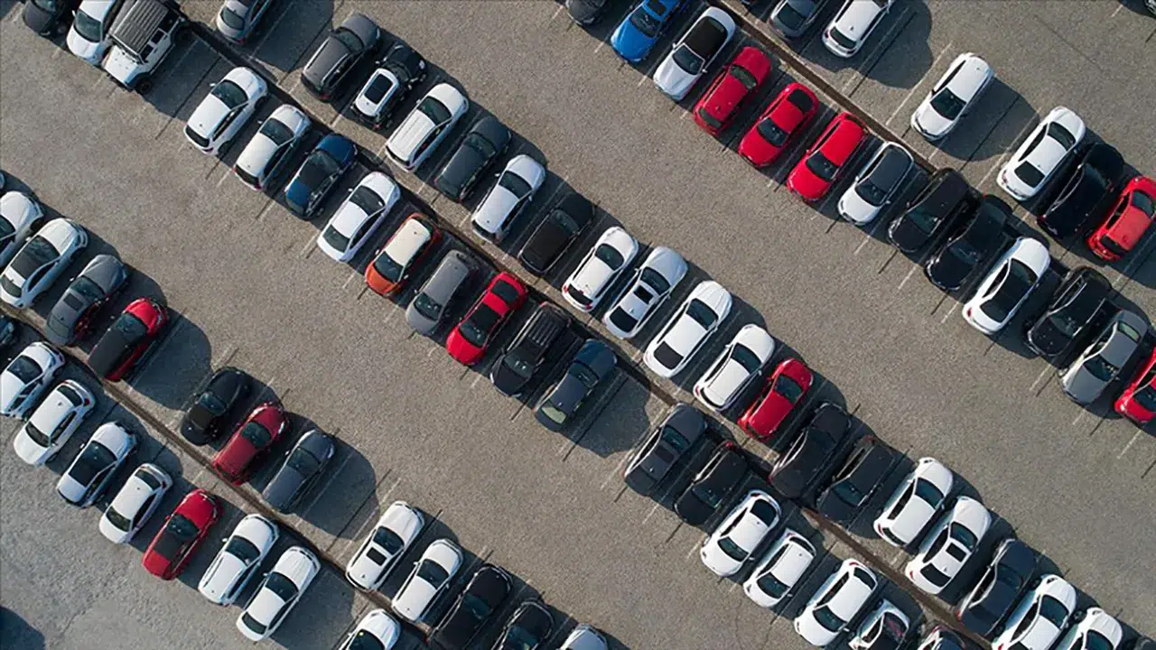 Vale ve otopark fiyatları dudak uçuklatıyor: Araç kiralamaktan pahalı!