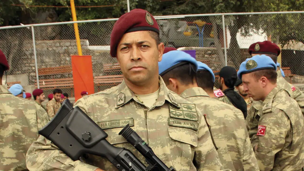 15 Temmuz kahramanı Ömer Halisdemir kimdir? Ömer Halisdemir'in mezarı nerede?
