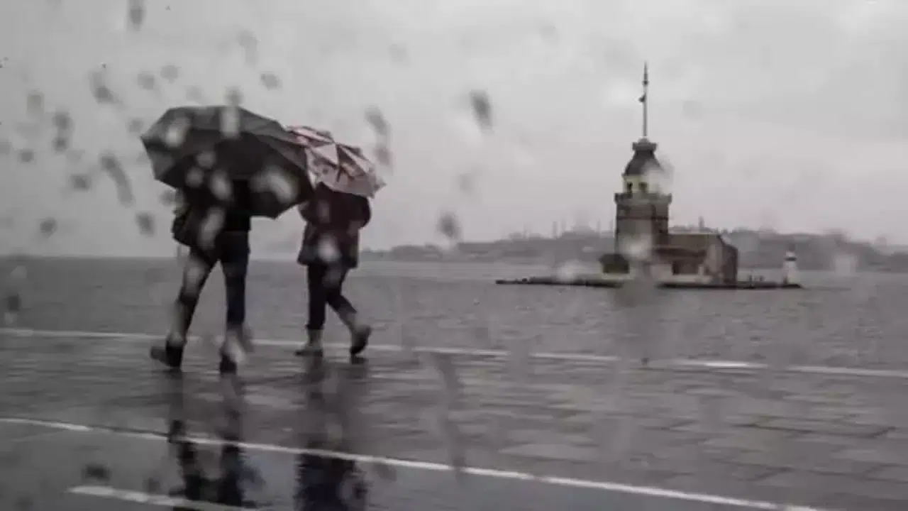 İstanbul'a sağanak uyarısı! 30 Temmuz’da gök gürültülü yağış geliyor!