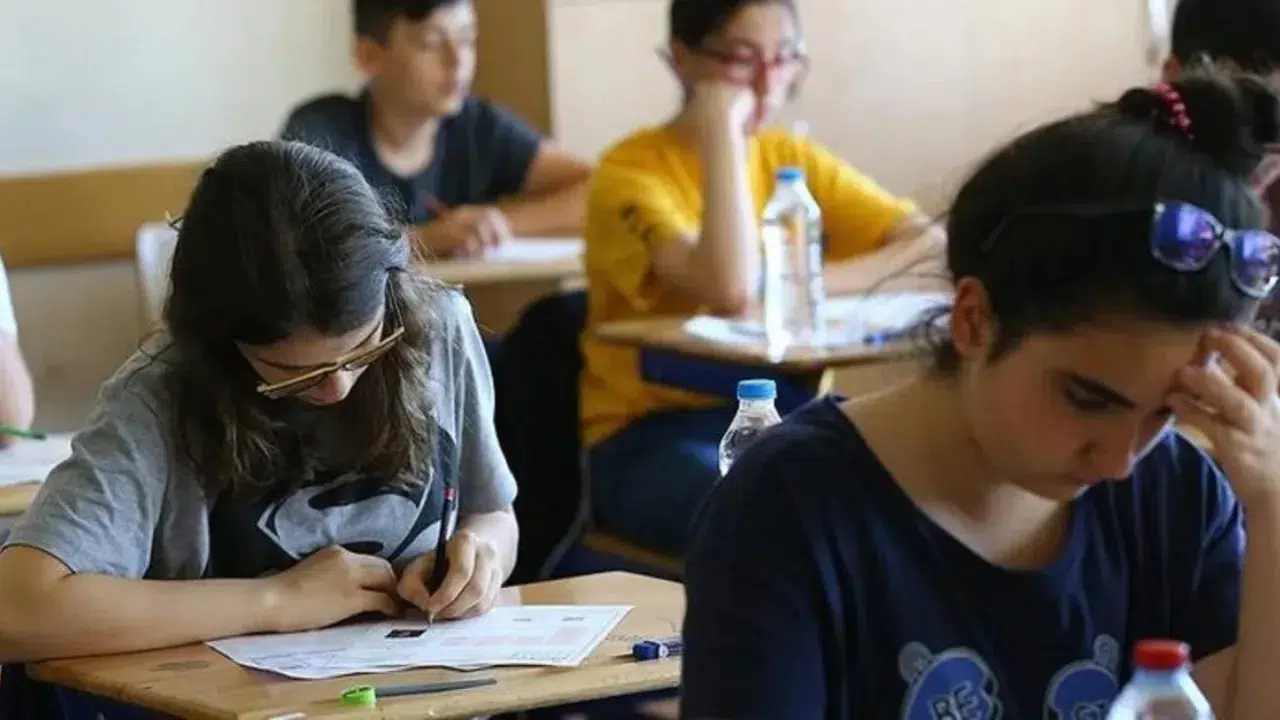 Lise kayıtları ne zaman başlayacak? Fen, meslek ve anadolu liseleri kayıt tarihi belli oldu mu?