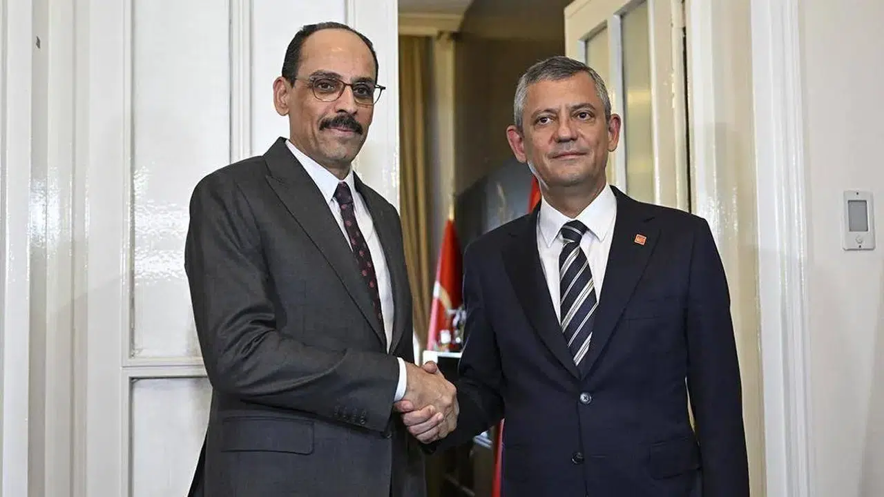 MİT Başkanı Kalın ve Özgür Özel görüşmesi başladı