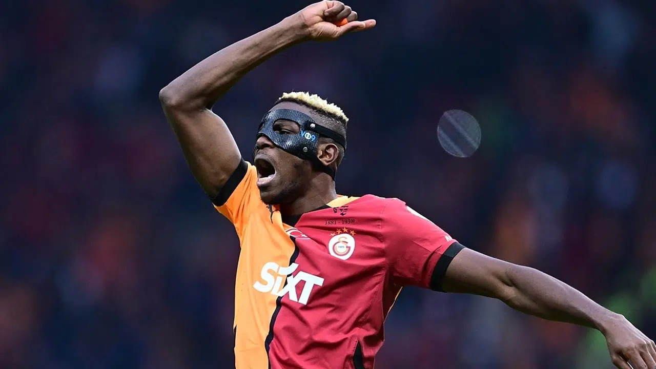 Osimhen transferinde son nokta koyuluyor! Galatasaray kontratı gönderdi, kalem artık onun ellerinde!
