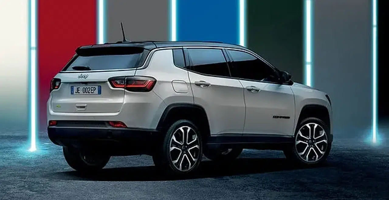 Jeep Temmuz 2025 fiyat listesi açıklandı: Compass ve Avenger ne kadar oldu?