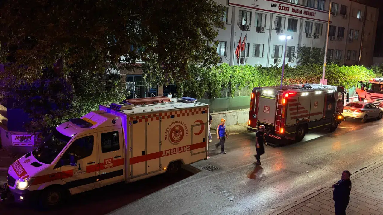 İzmir’de özel bakım merkezinde yangın: 12 engelli dumandan etkilendi!