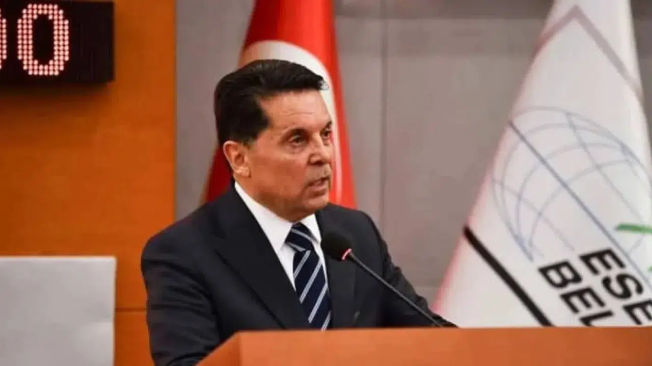 Ahmet Özer tahliye edildi