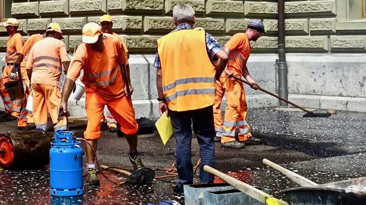 'Kadro' dediler, şirket işçiliğine mahkum ettiler! Belediye işçileri hala kadro bekliyor