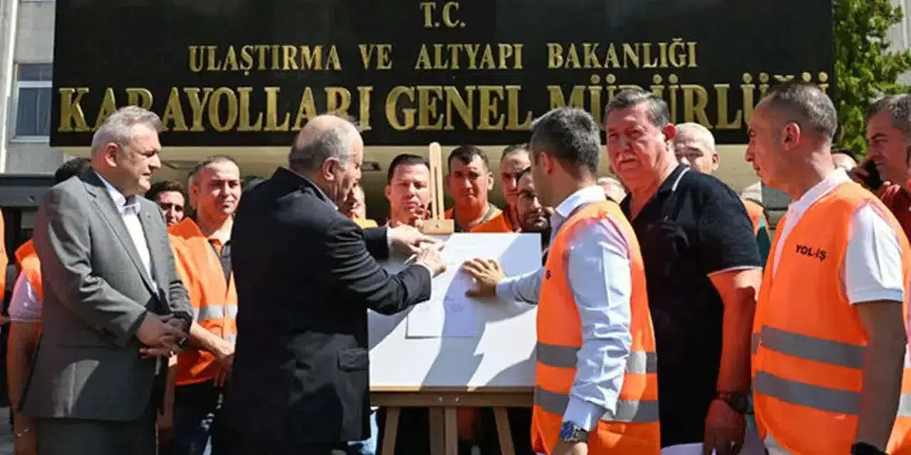Kamu işçileri ayakta: Hükümete rest, grev kararı asıldı!