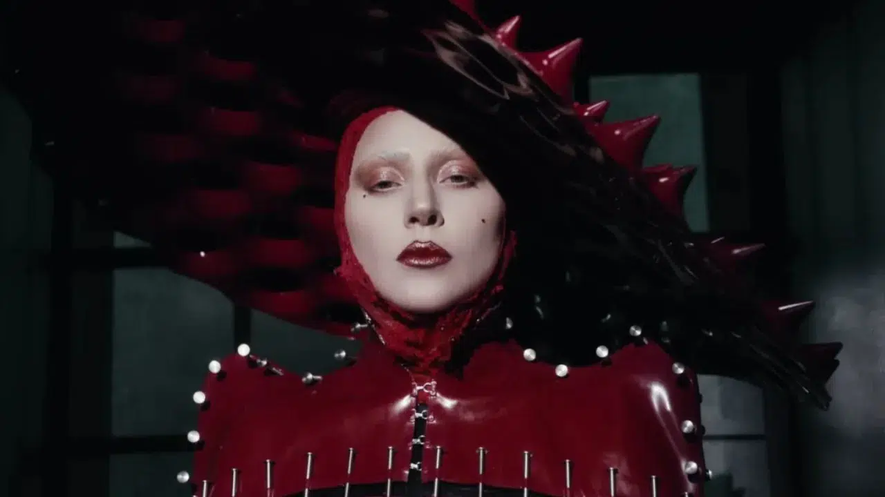Wednesday dizisi Rosaline Rotwood kimdir? Lady Gaga kaç yaşında?