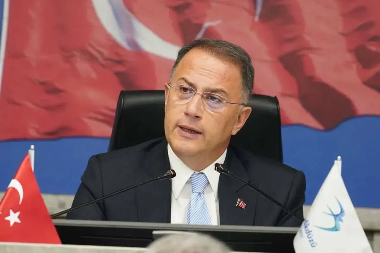 Murat Çalık cezaevine geri gönderildi: Ailesi hastane önünde fenalaştı