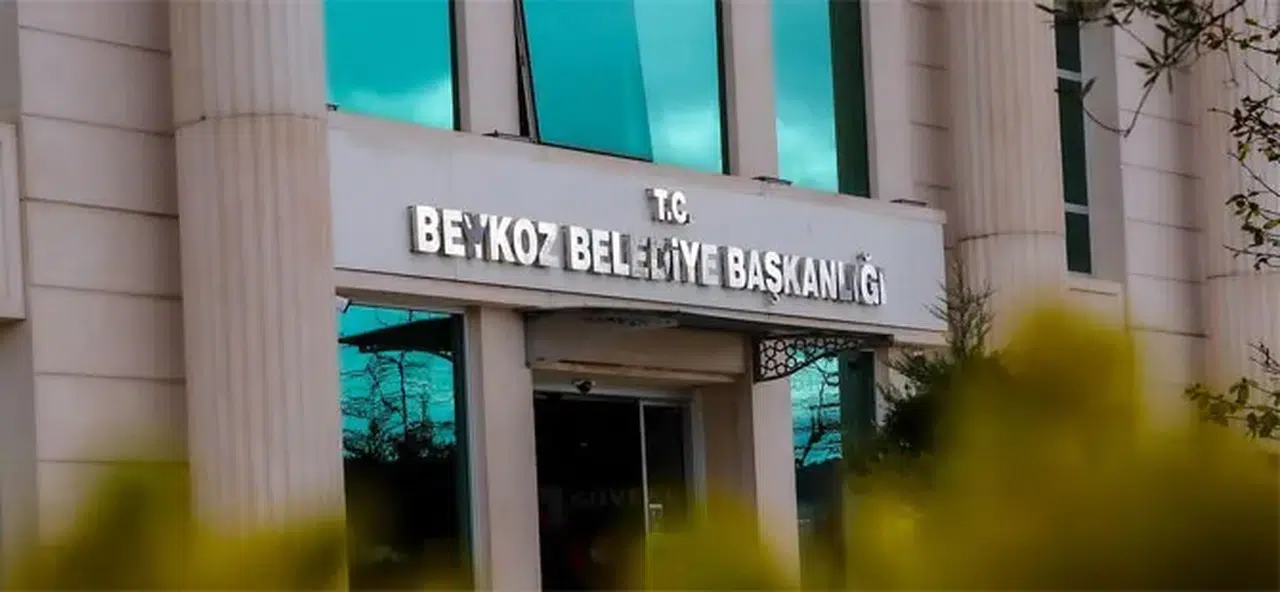 CHP’li Beykoz Belediyesi’nde yolsuzluk iddiası: Meclis üyesine kaçak kat, kardeşe belediyede yetki!
