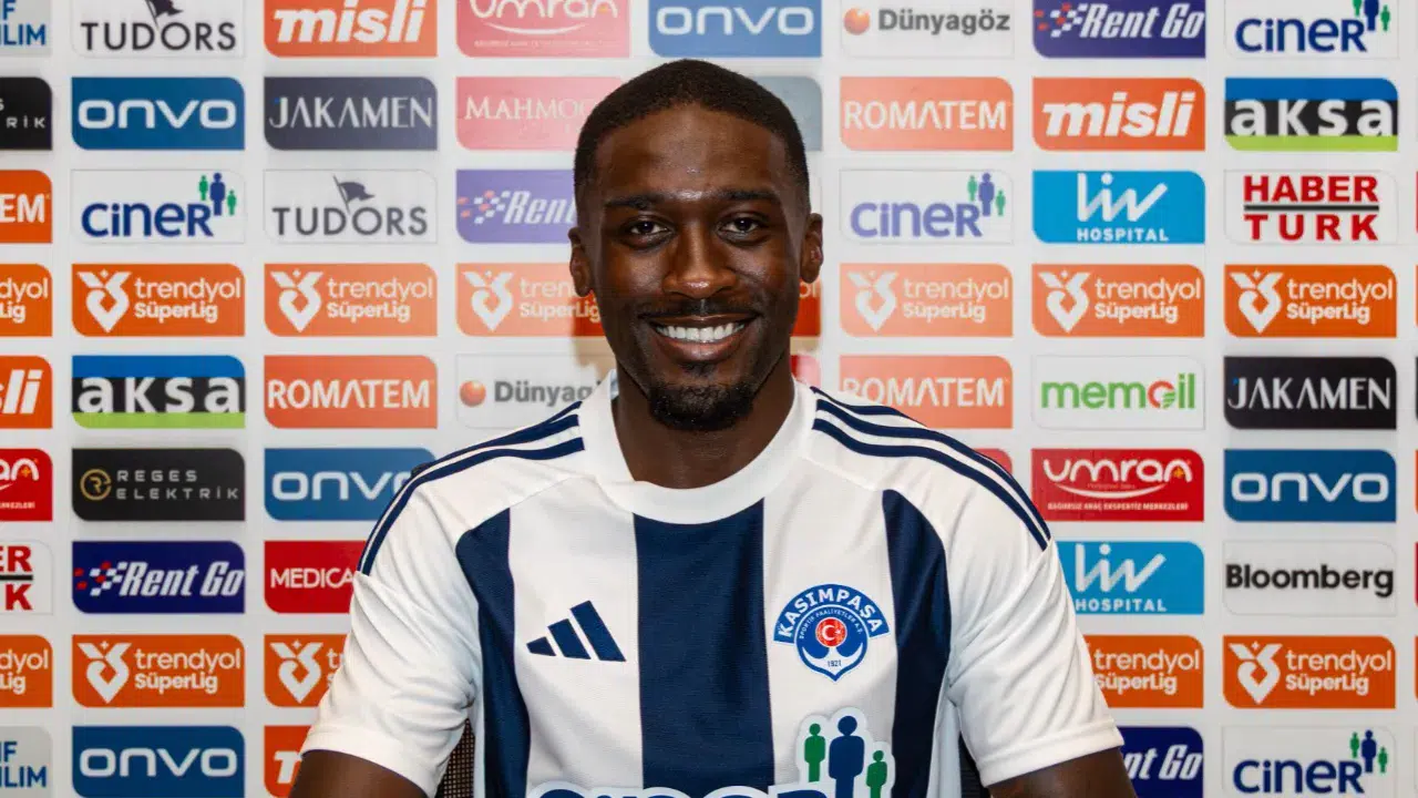 Kasımpaşa, Godfried Frimpong'u renklerine bağladı
