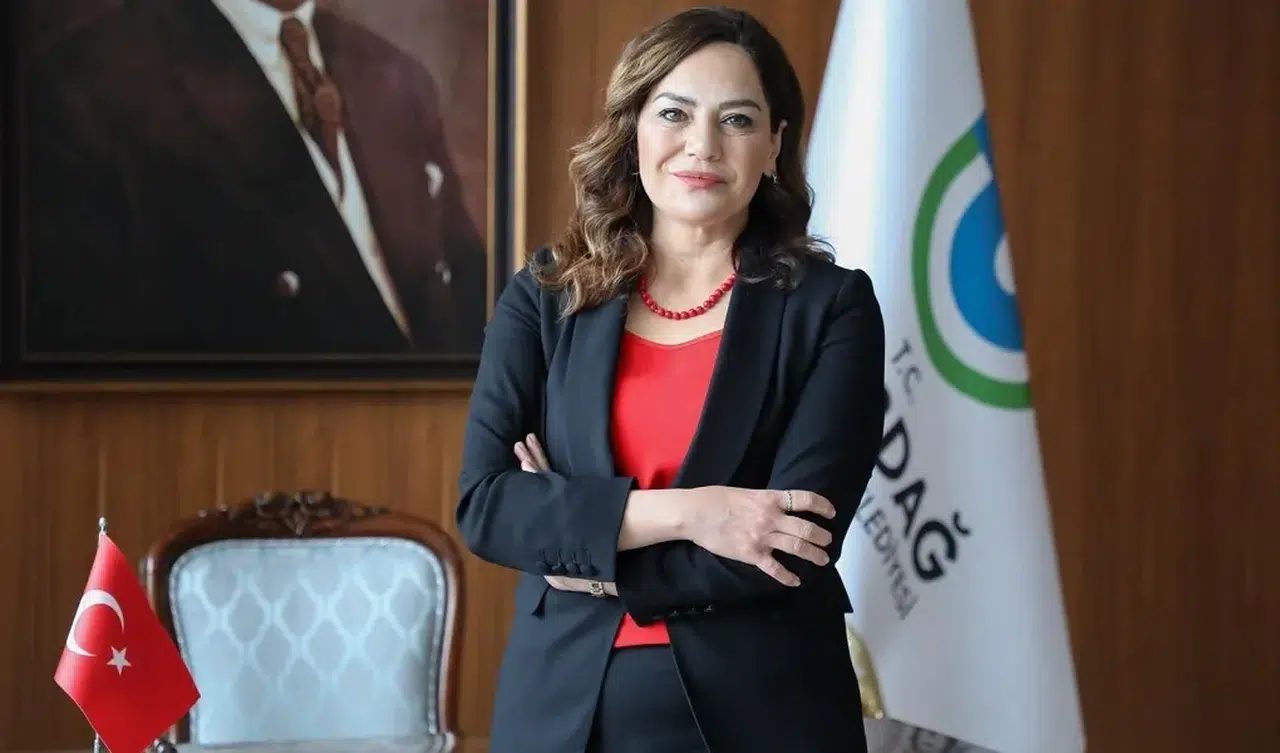 Dr. Candan Yüceer kimdir? Tekirdağ’ın Belediye Başkanı Dr. Candan Yüceer hangi görevlerde bulundu?