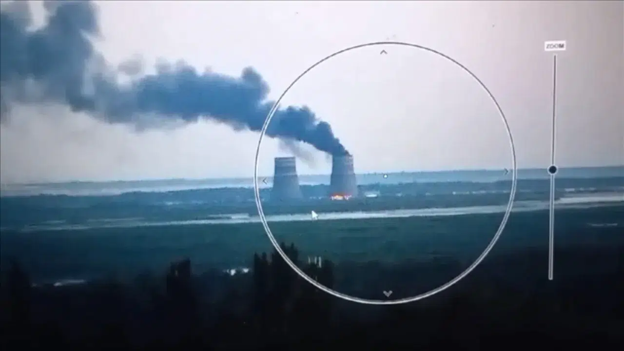 Ukrayna'daki Zaporijya Nükleer Tesisi vuruldu