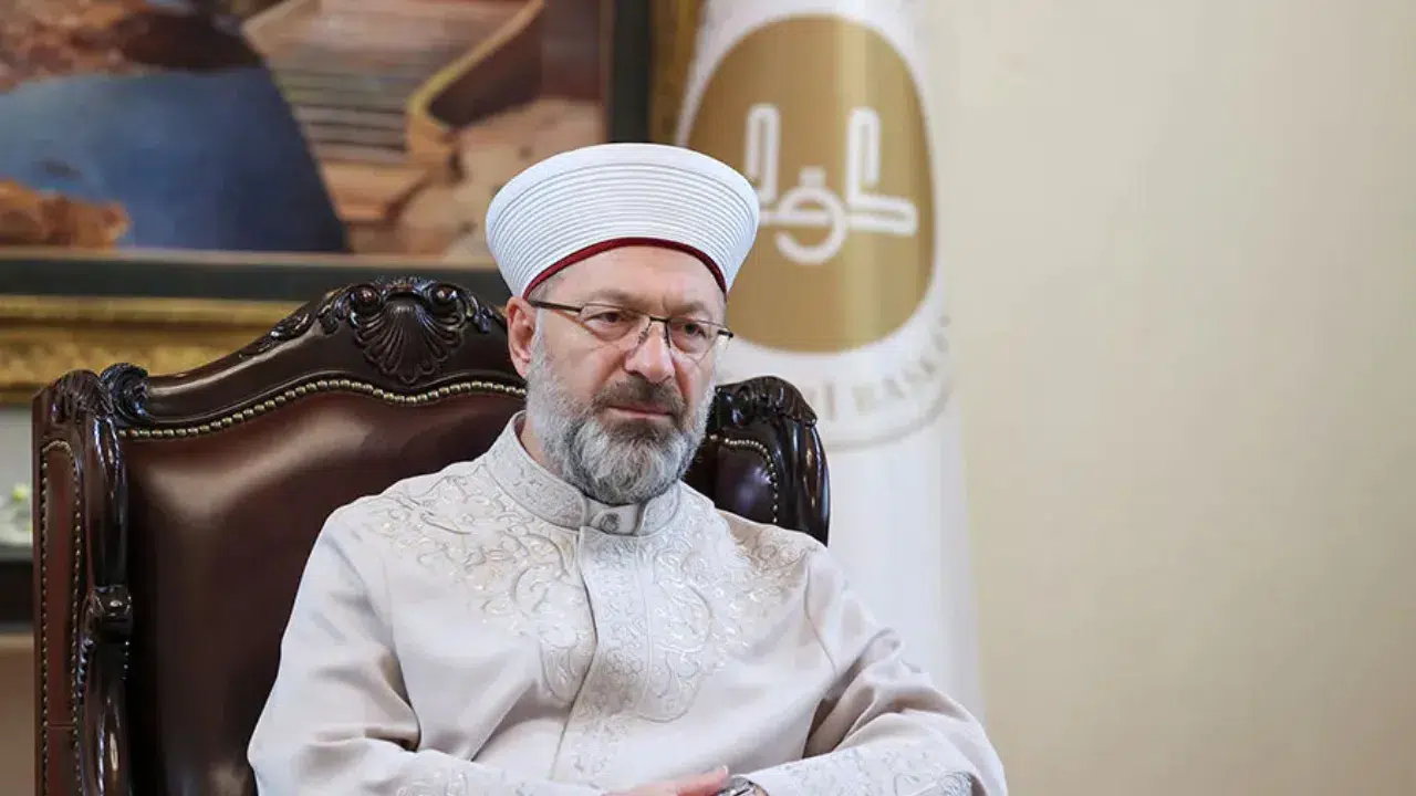 Ali Erbaş’tan 'Kudüs ve Filistin Davasını Destekleme Kampı'na ziyaret