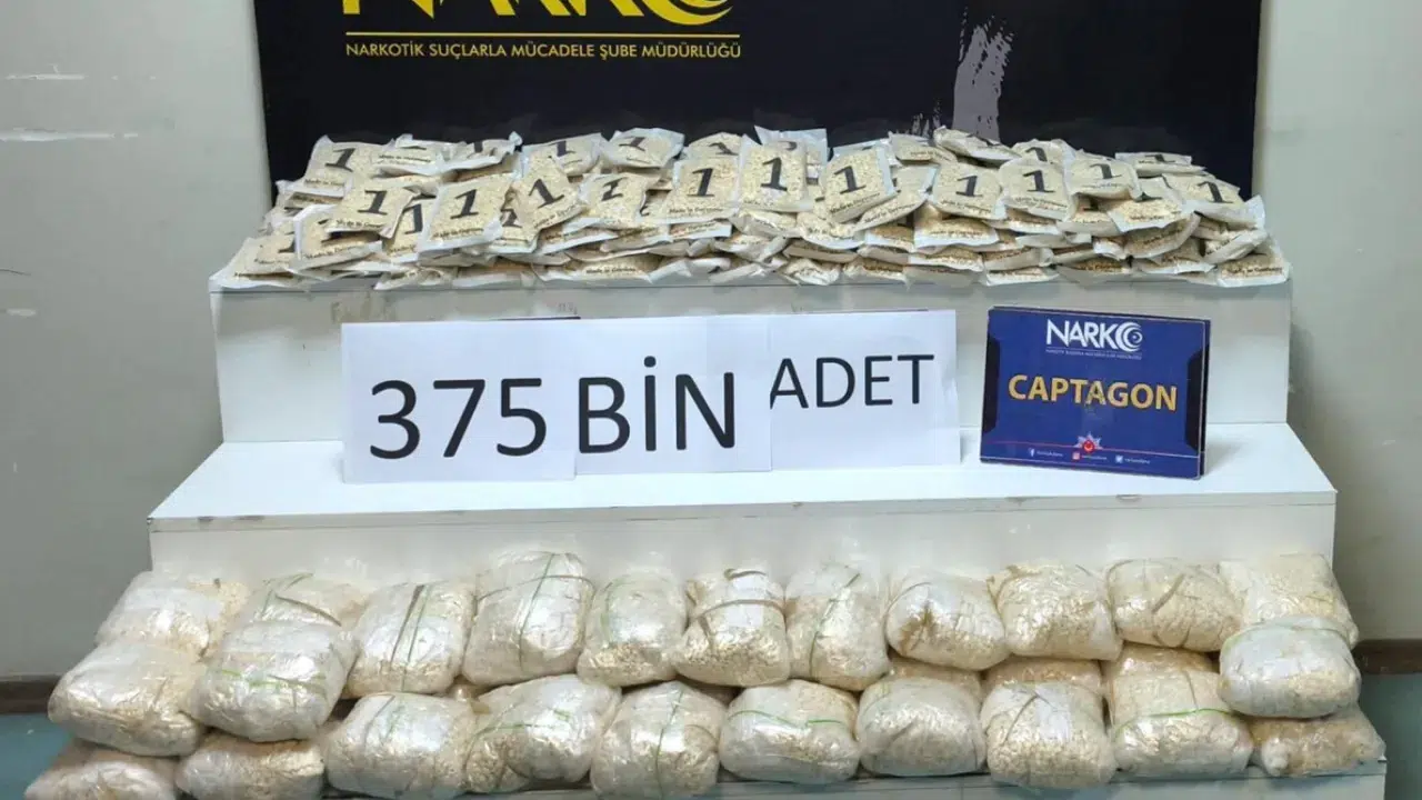 MİT ve polisten nefes kesen operasyon : 375 bin uyuşturucu hap ele geçirildi, 6 gözaltı